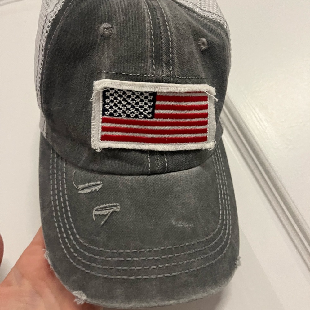 New without tags Ballcap Gray Distressed American Flag Patch with bun hole - Picture 4 of 12